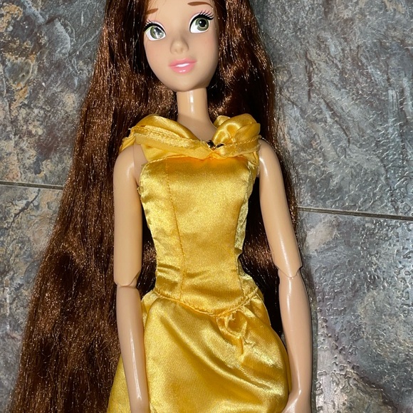 Disney 17inch singing belle doll - Picture 2 of 3